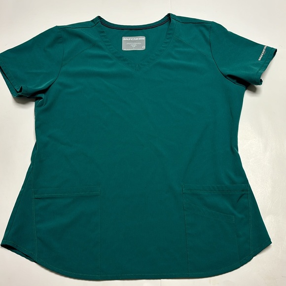 Set of two Skechers by Barco Breeze Women's 3-Pocket STRETCH V-Neck Scrub Top - Picture 6 of 12